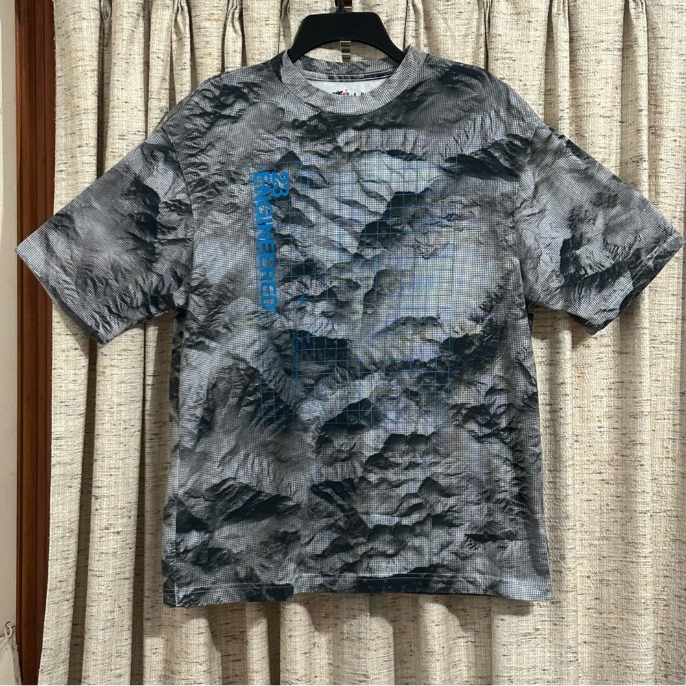 Jordan 23 Engineered Graphic Tee - Medium
